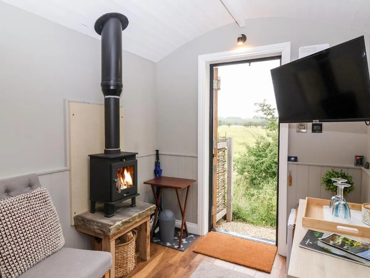 Villa Penny York Ferienhaus